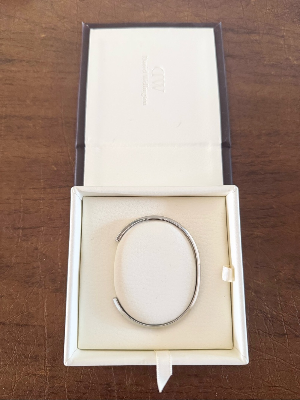 NWT Daniel Wellington silver bracelet